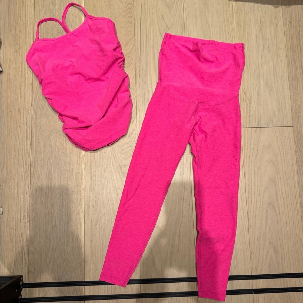 Beyond the bump maternity workout set size small